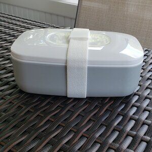 NWOT bentgo classic gray lunchbox